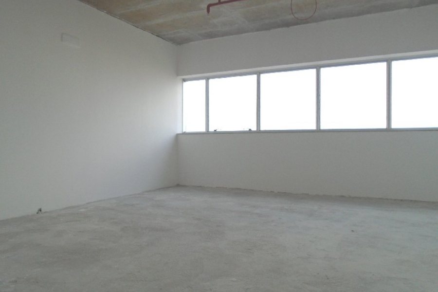 Sala com 33m², 1 vaga, no bairro Centro em Caxias do Sul para Alugar