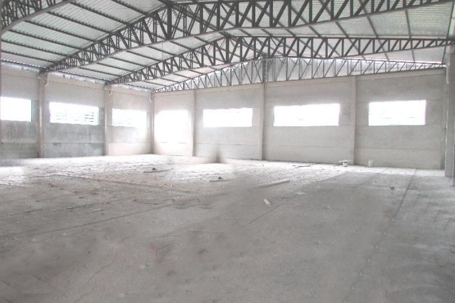 Pavilhão com 1563m², no bairro Nossa Senhora da Saúde em Caxias do Sul para Alugar