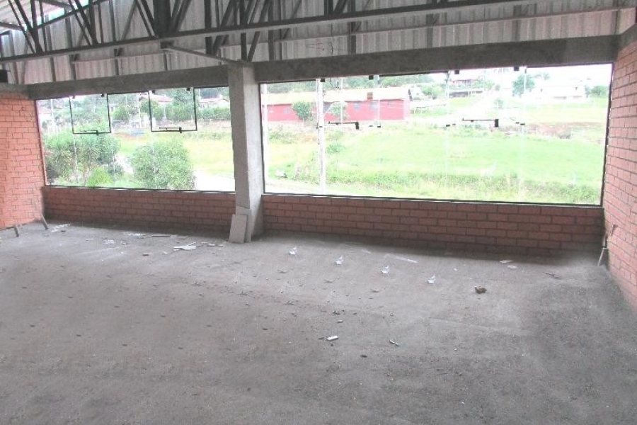 Pavilhão com 1563m², no bairro Nossa Senhora da Saúde em Caxias do Sul para Alugar