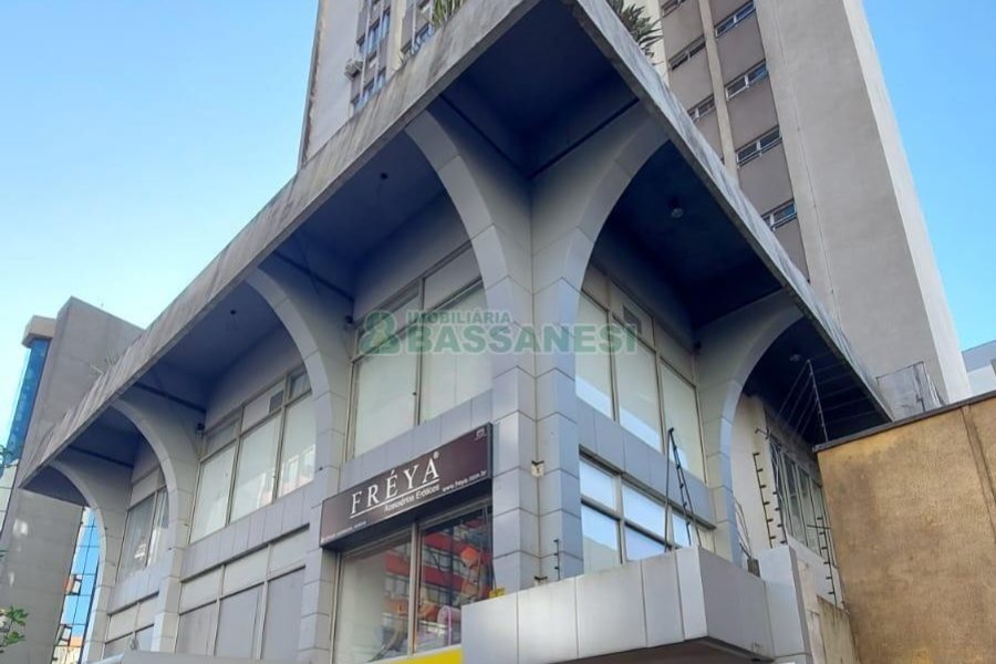 Sala com 38m², no bairro São Pelegrino em Caxias do Sul para Alugar