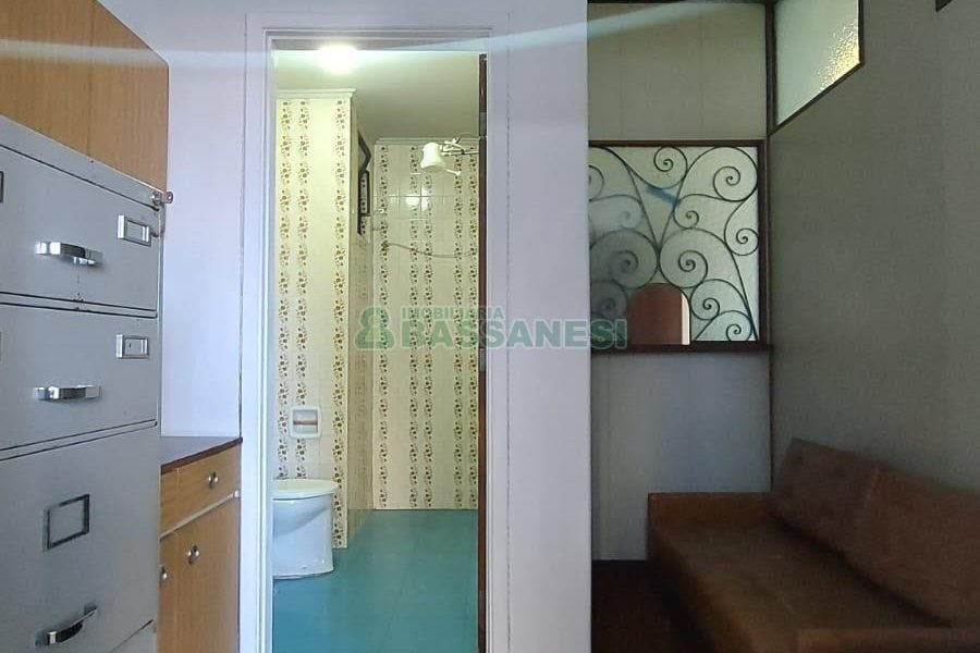 Sala com 38m², no bairro São Pelegrino em Caxias do Sul para Alugar