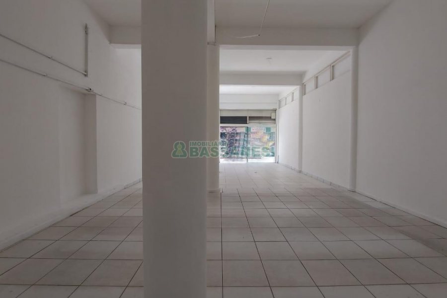 Loja com 80m², no bairro Centro em Caxias do Sul para Alugar
