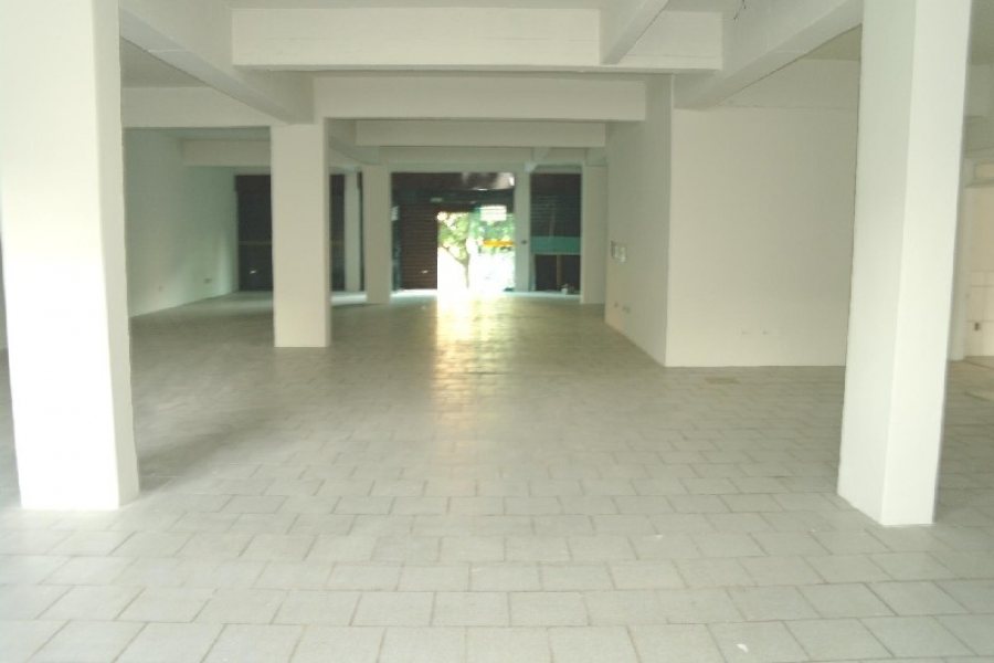 Loja com 259m², no bairro Marechal Floriano em Caxias do Sul para Alugar