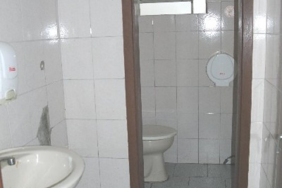 Loja com 259m², no bairro Marechal Floriano em Caxias do Sul para Alugar