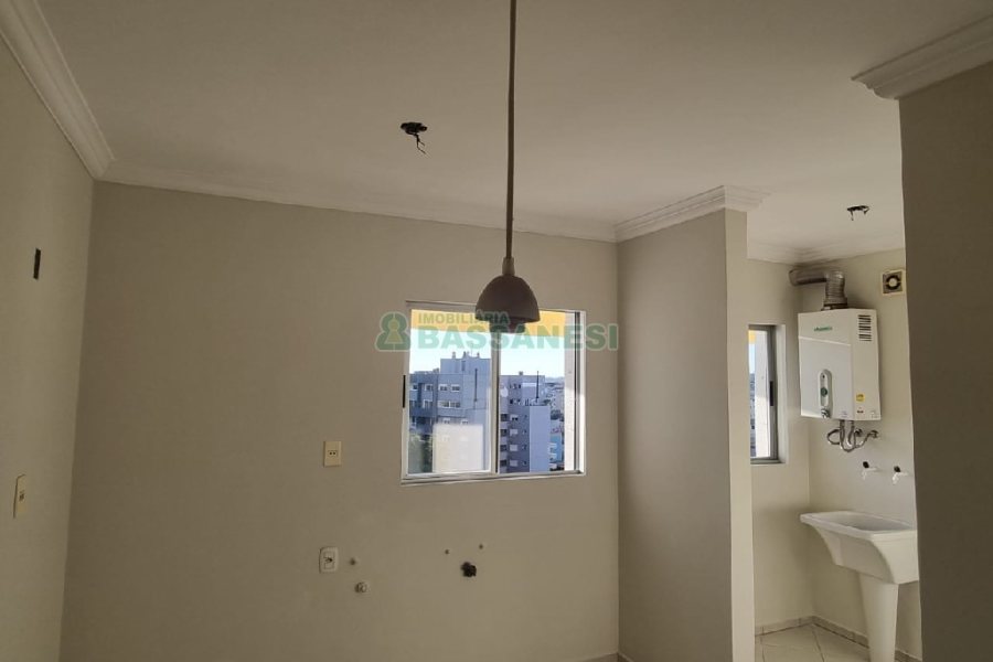 Apartamento com 94m², 3 dormitórios, 1 vaga, no bairro Rio Branco em Caxias do Sul para Comprar