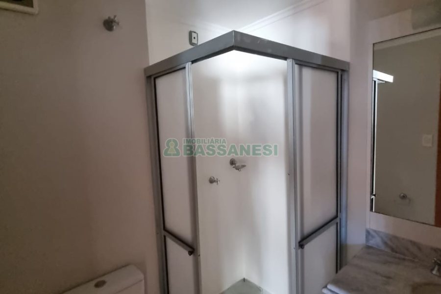 Apartamento com 94m², 3 dormitórios, 1 vaga, no bairro Rio Branco em Caxias do Sul para Comprar