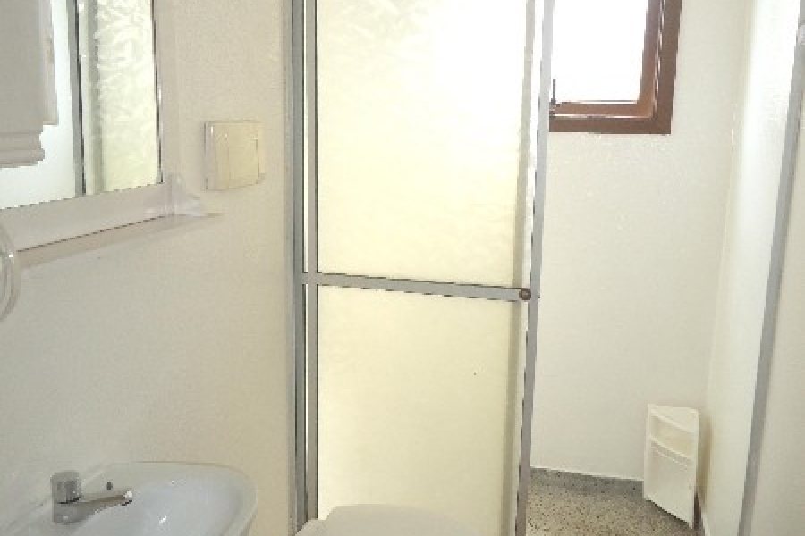 Apartamento, 2 dormitórios, 1 vaga, no bairro Madureira em Caxias do Sul para Alugar