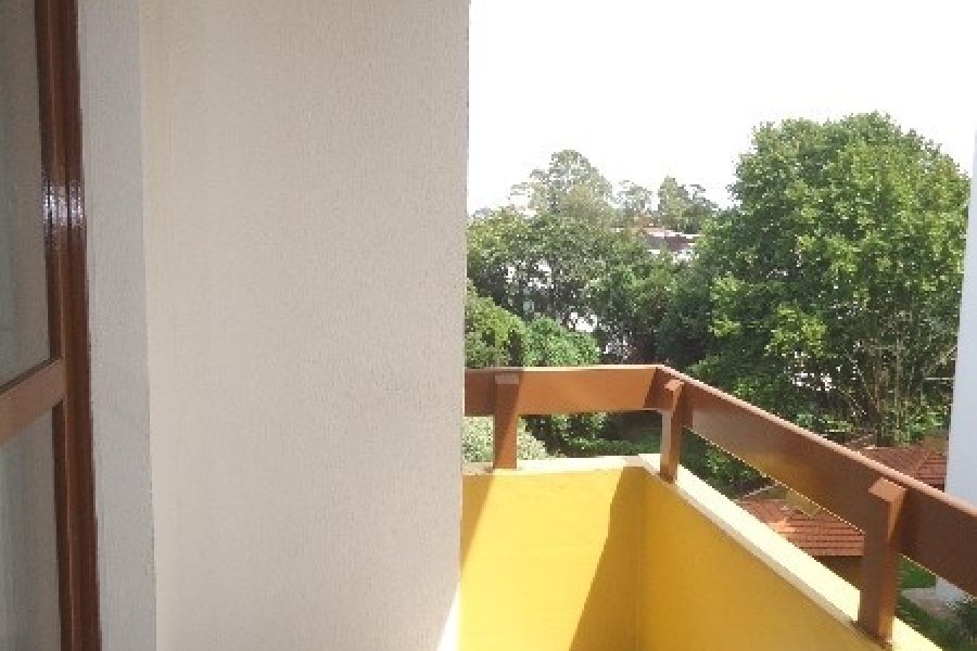 Apartamento, 2 dormitórios, 1 vaga, no bairro Madureira em Caxias do Sul para Alugar