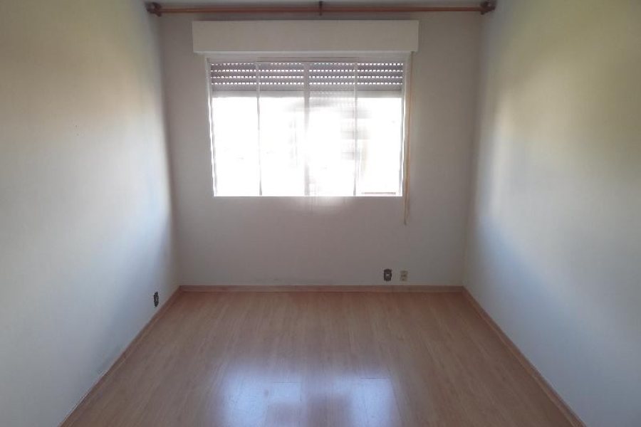 Apartamento com 59m², 2 dormitórios, no bairro Lourdes em Caxias do Sul para Comprar