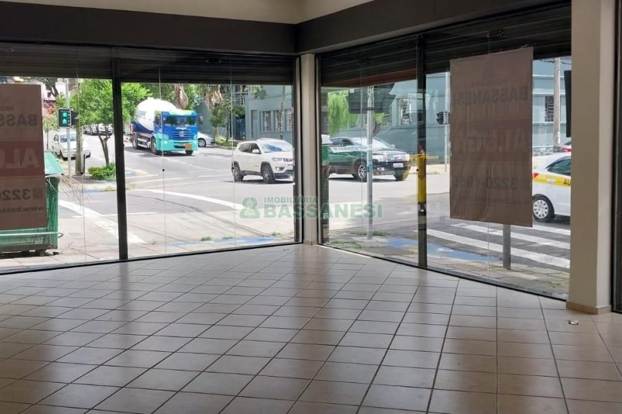 Loja com 177m², no bairro Centro em Caxias do Sul para Alugar