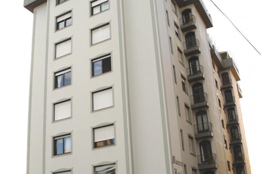 Apto Mobiliado com 110m², 3 dormitórios, 1 vaga, no bairro Centro em Caxias do Sul para Alugar