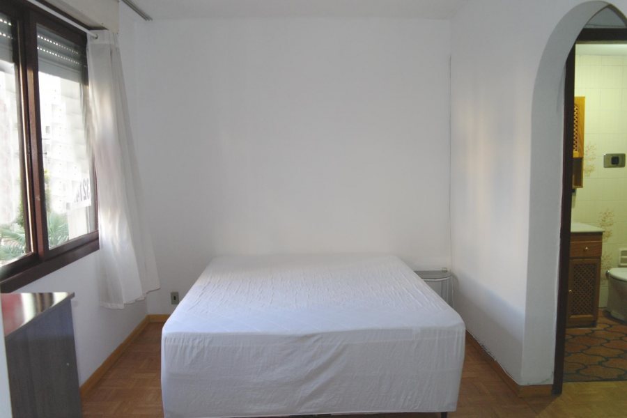 Apto Mobiliado com 110m², 3 dormitórios, 1 vaga, no bairro Centro em Caxias do Sul para Alugar