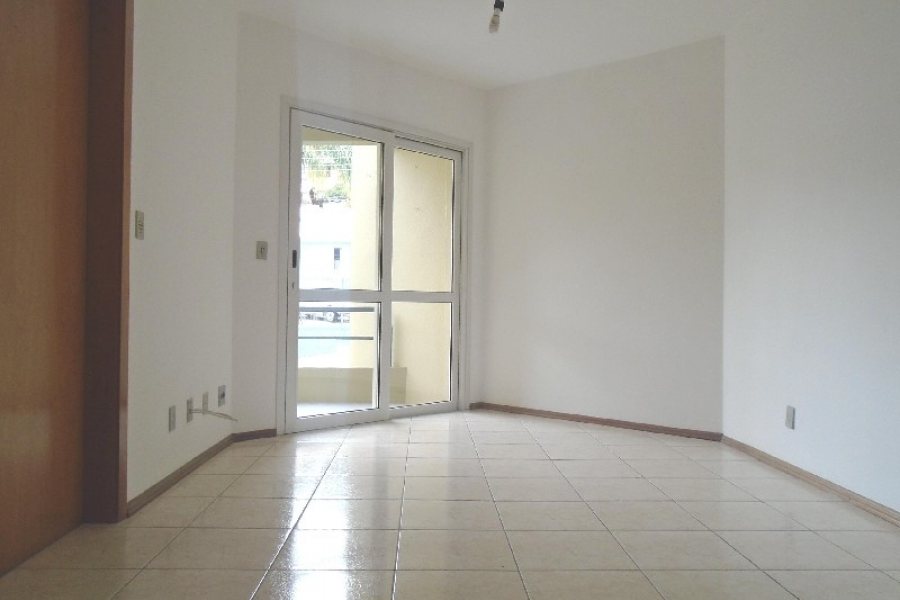 Apartamento com 66m², 2 dormitórios, 1 vaga, no bairro São Leopoldo em Caxias do Sul para Comprar