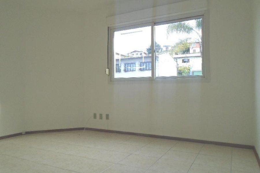 Apartamento com 66m², 2 dormitórios, 1 vaga, no bairro São Leopoldo em Caxias do Sul para Comprar