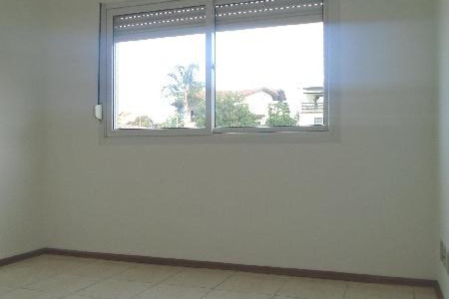 Apartamento com 66m², 2 dormitórios, 1 vaga, no bairro São Leopoldo em Caxias do Sul para Comprar