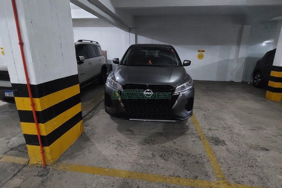 Sala com 55m², 1 vaga, no bairro Rio Branco em Caxias do Sul para Alugar