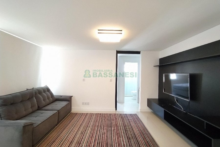 Apto Mobiliado com 54m², 1 dormitório, 1 vaga, no bairro Centro em Caxias do Sul para Alugar