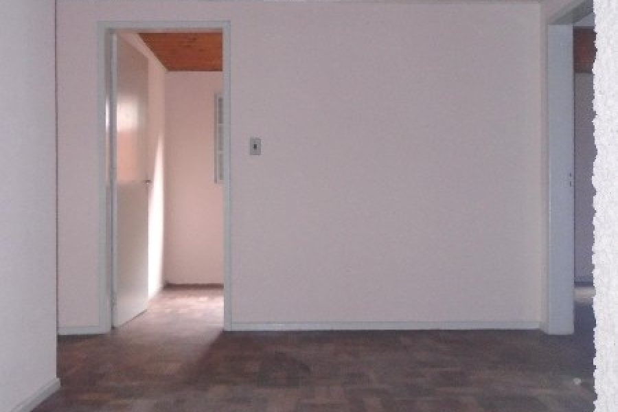 Casa com 63m², 4 dormitórios, no bairro Bela Vista em Caxias do Sul para Alugar
