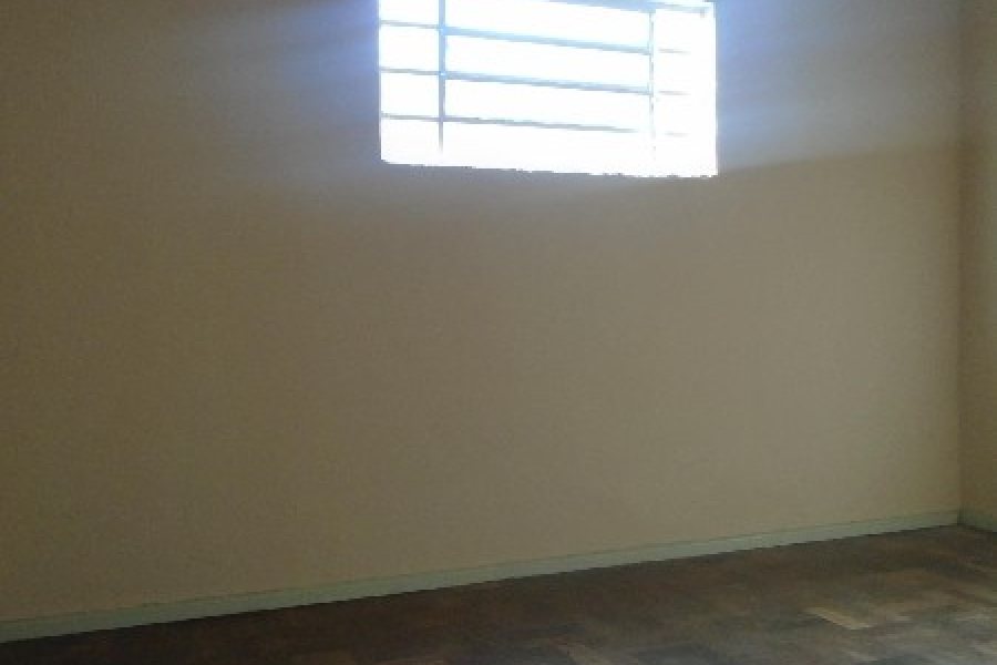 Casa com 63m², 4 dormitórios, no bairro Bela Vista em Caxias do Sul para Alugar