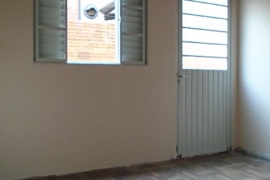 Casa com 63m², 4 dormitórios, no bairro Bela Vista em Caxias do Sul para Alugar