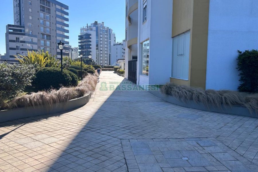 Apartamento com 94m², 3 dormitórios, 2 vagas, no bairro Rio Branco em Caxias do Sul para Comprar