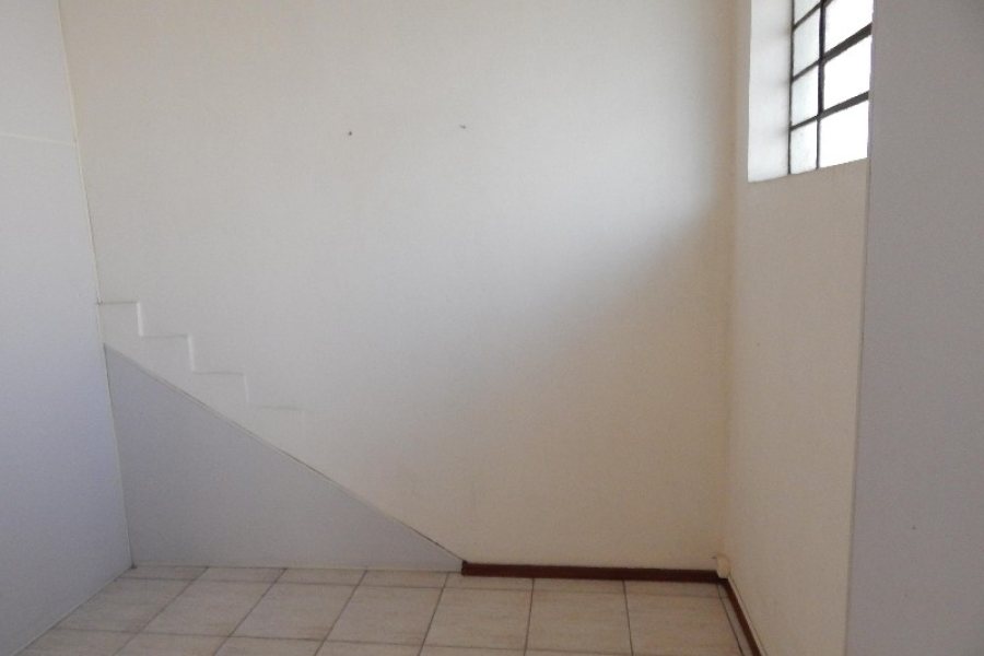 Loja com 988m², no bairro Cruzeiro em Caxias do Sul para Comprar