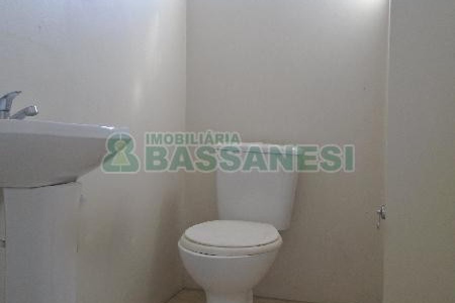 Loja com 500m², no bairro Villagio Iguatemi em Caxias do Sul para Alugar