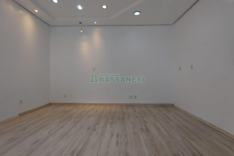 Loja com 20m², no bairro Centro em Caxias do Sul para Alugar