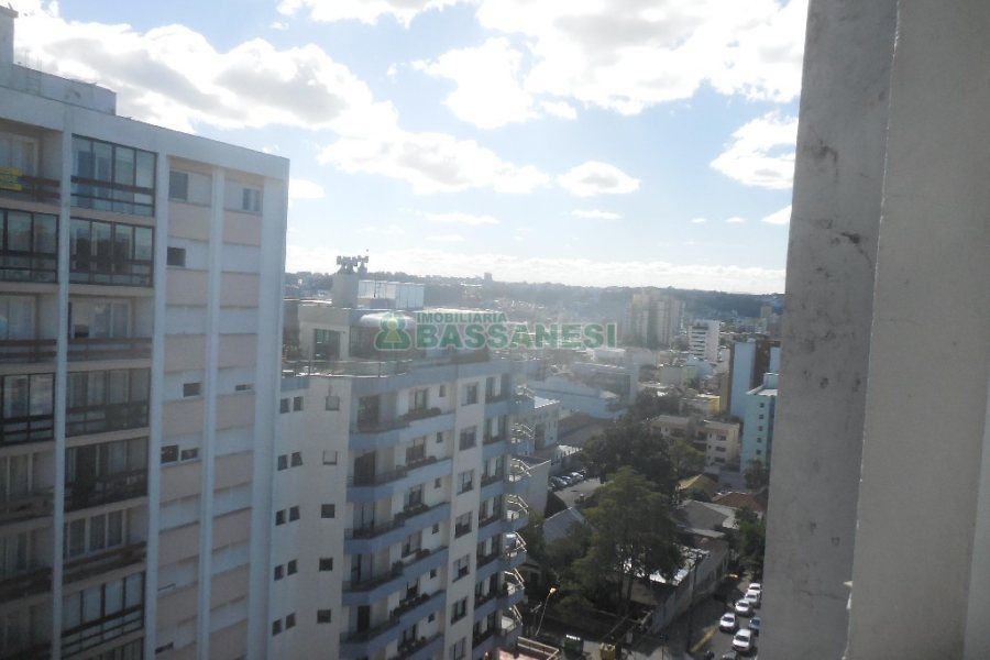 Sala com 61m², no bairro Centro em Caxias do Sul para Comprar