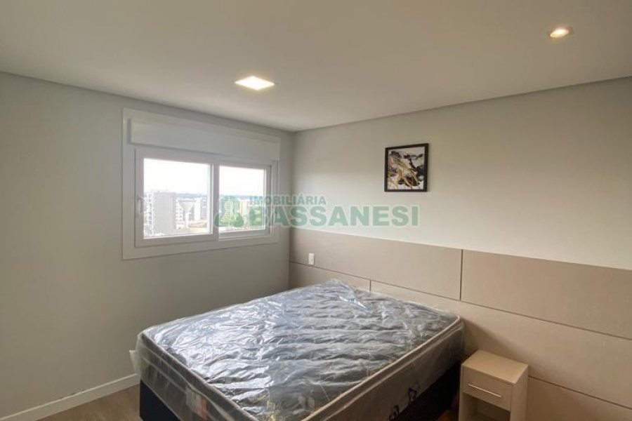 Apto Mobiliado com 50m², 1 dormitório, 1 vaga, no bairro Villagio Iguatemi em Caxias do Sul para Alugar