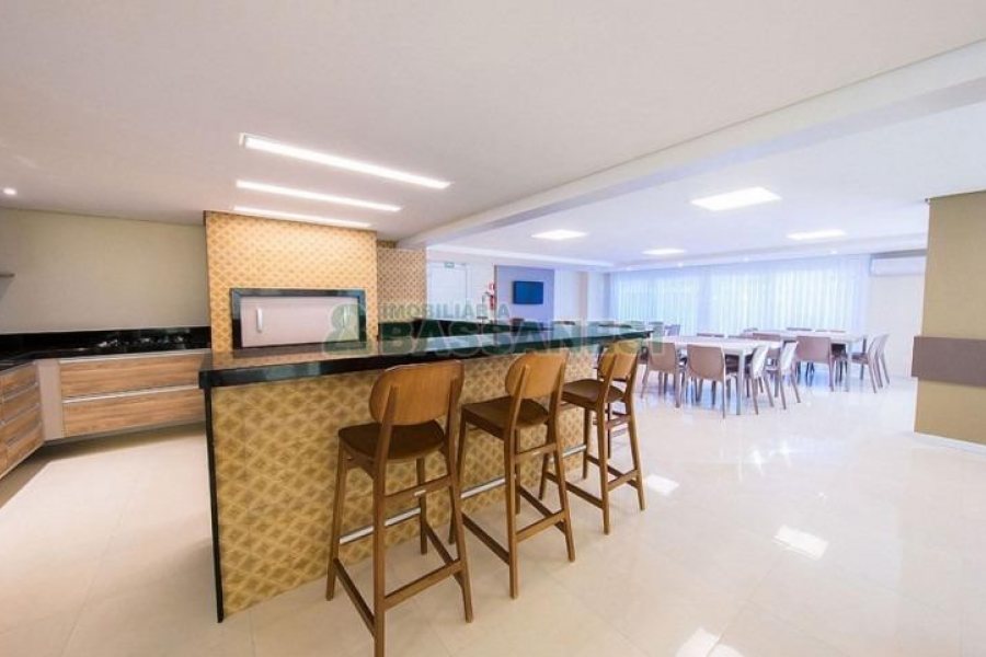 Apto Mobiliado com 50m², 1 dormitório, 1 vaga, no bairro Villagio Iguatemi em Caxias do Sul para Alugar