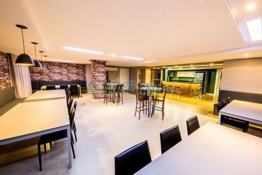 Apto Mobiliado com 50m², 1 dormitório, 1 vaga, no bairro Villagio Iguatemi em Caxias do Sul para Alugar