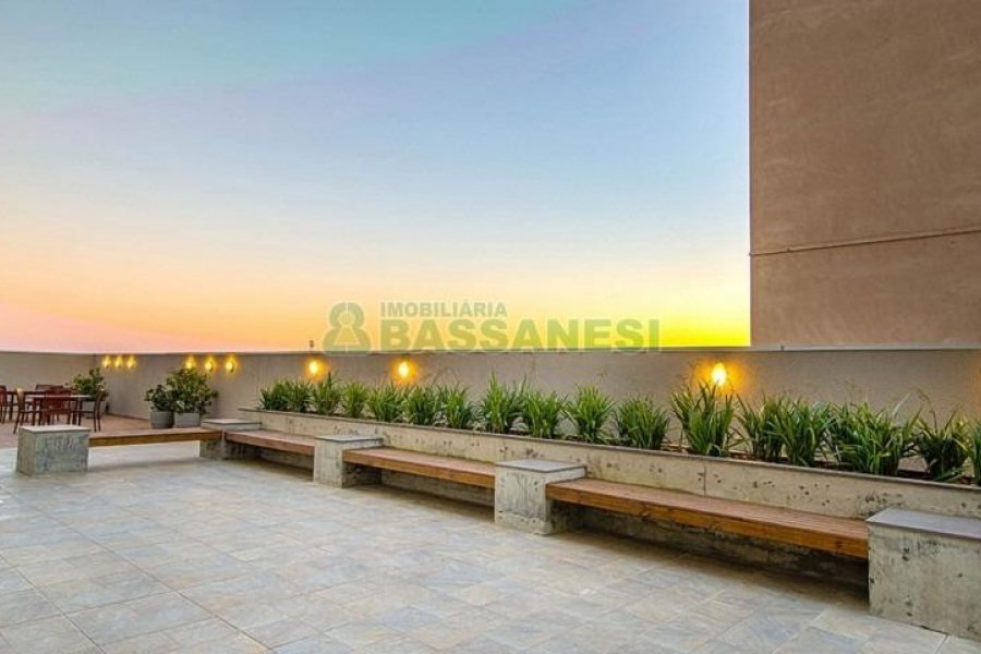 Apto Mobiliado com 50m², 1 dormitório, 1 vaga, no bairro Villagio Iguatemi em Caxias do Sul para Alugar