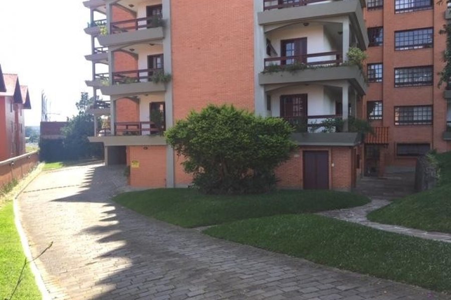 Apartamento com 190m², 3 dormitórios, 2 vagas, no bairro Madureira em Caxias do Sul para Alugar