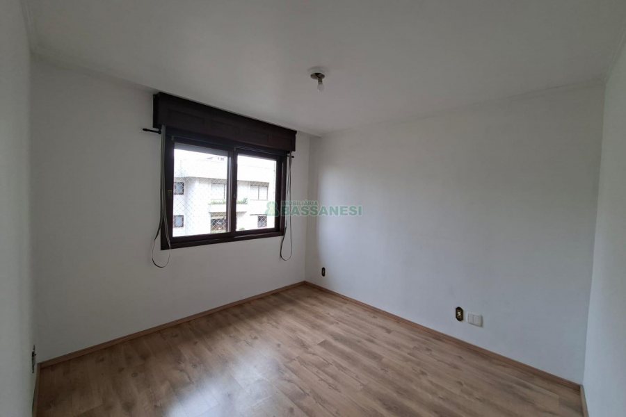 Apto/Cobertura com 157m², 4 dormitórios, 2 vagas, no bairro Panazzolo em Caxias do Sul para Alugar