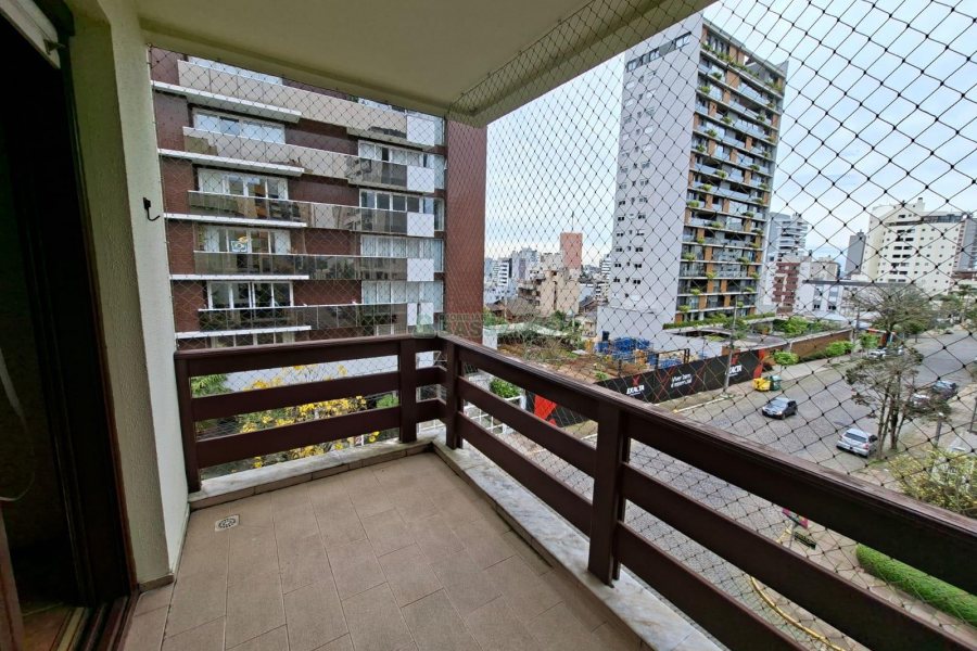 Apto/Cobertura com 157m², 4 dormitórios, 2 vagas, no bairro Panazzolo em Caxias do Sul para Alugar