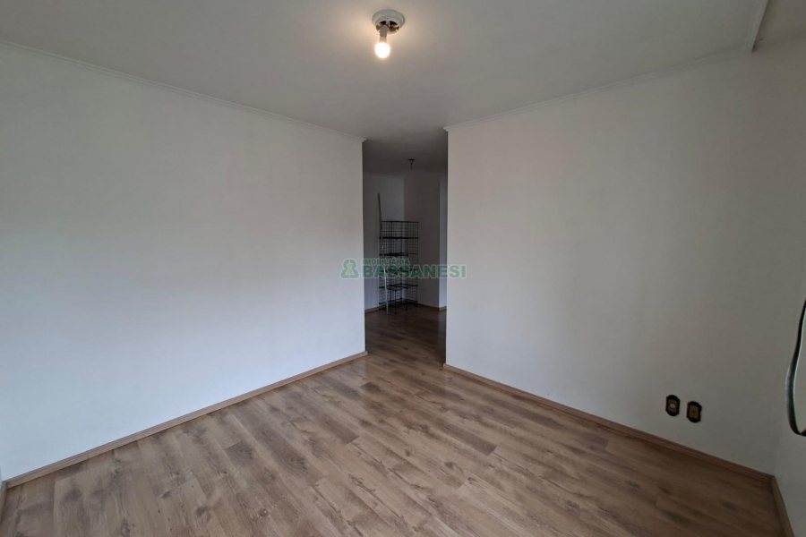 Apto/Cobertura com 157m², 4 dormitórios, 2 vagas, no bairro Panazzolo em Caxias do Sul para Alugar