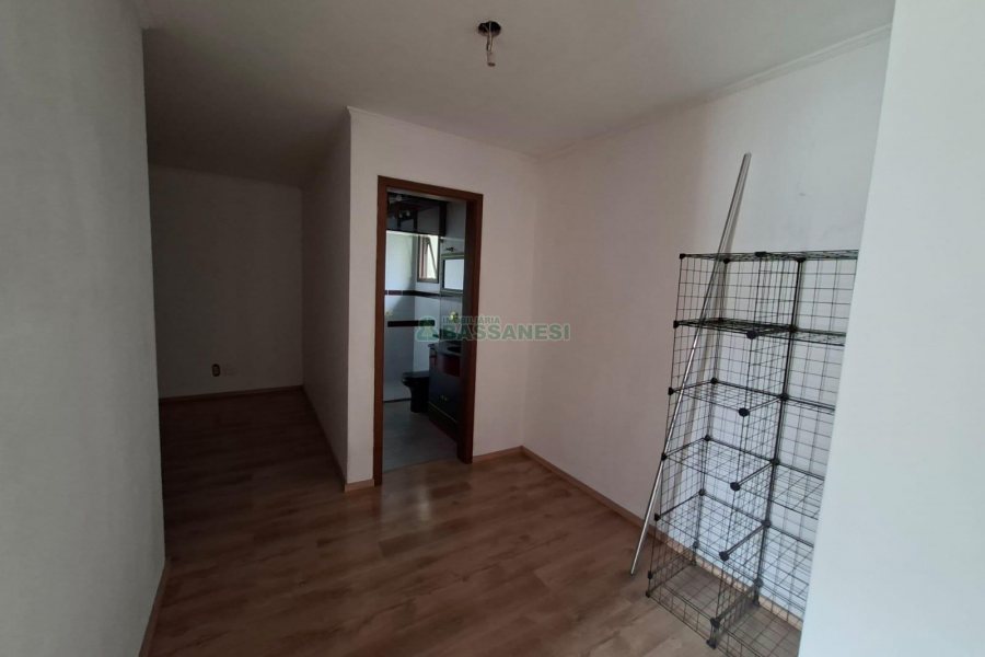 Apto/Cobertura com 157m², 4 dormitórios, 2 vagas, no bairro Panazzolo em Caxias do Sul para Alugar