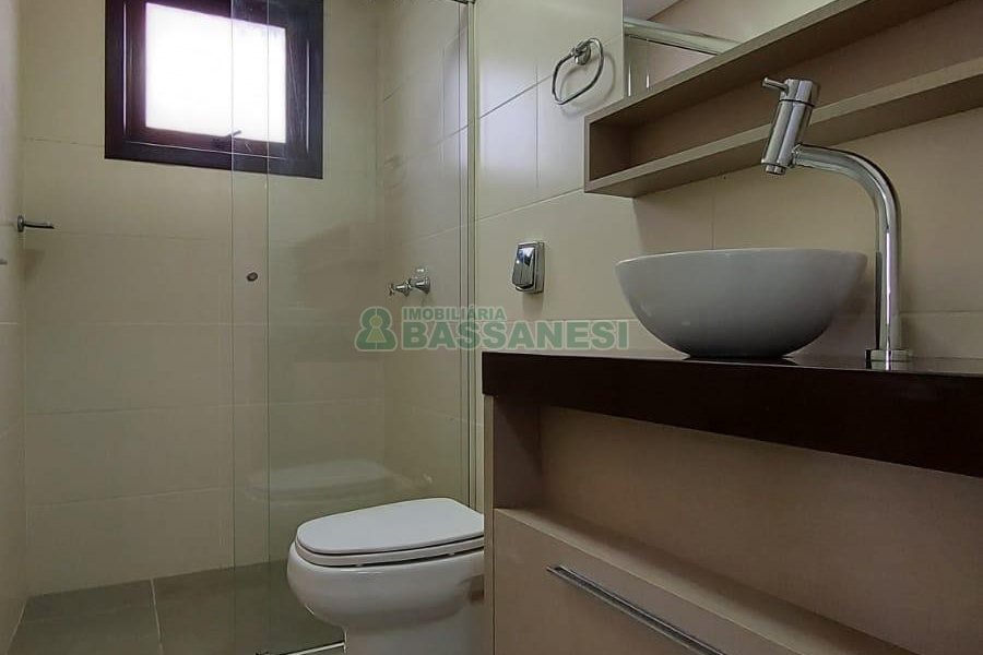 Apto/Cobertura com 250m², 3 dormitórios, 2 vagas, no bairro Petrópolis em Caxias do Sul para Alugar