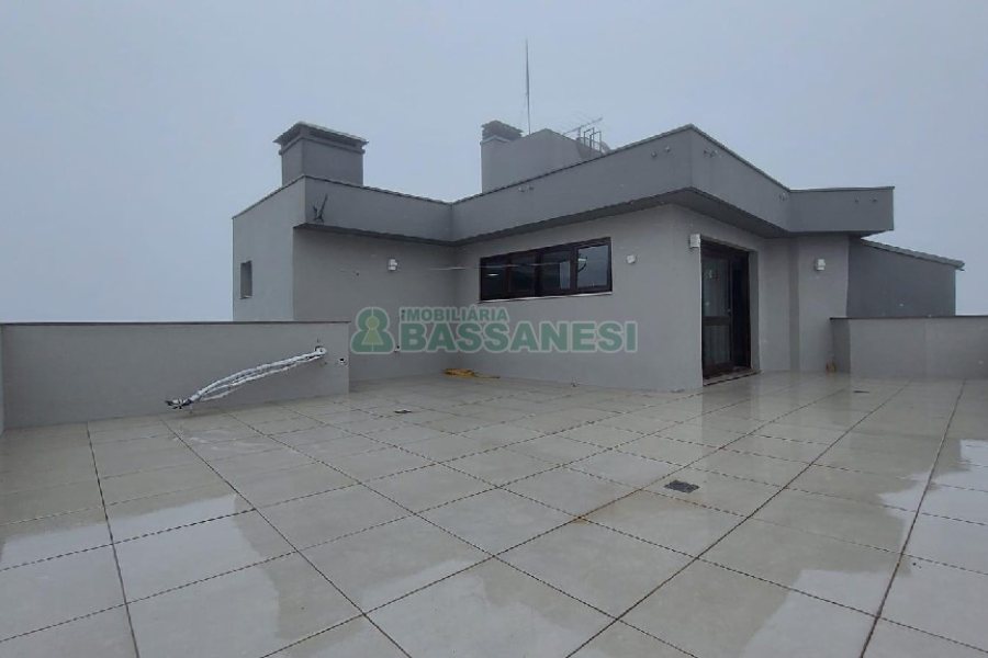 Apto/Cobertura com 250m², 3 dormitórios, 2 vagas, no bairro Petrópolis em Caxias do Sul para Alugar