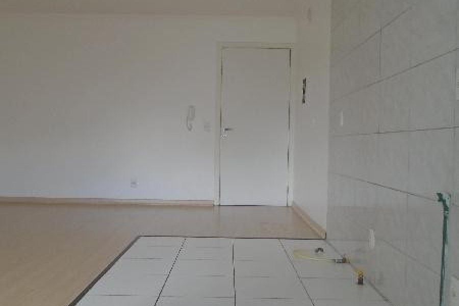 Apartamento com 73m², 2 dormitórios, 1 vaga, no bairro Pio X em Caxias do Sul para Alugar