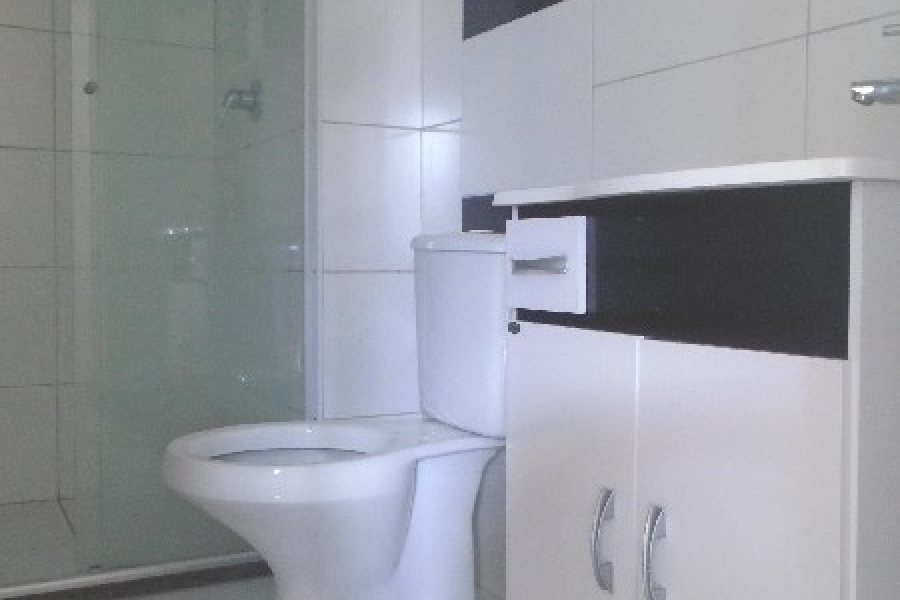 Apartamento com 73m², 2 dormitórios, 1 vaga, no bairro Pio X em Caxias do Sul para Alugar