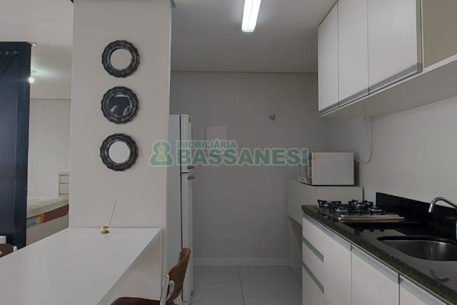 Apto Mobiliado com 40m², 1 dormitório, 1 vaga, no bairro Villagio Iguatemi em Caxias do Sul para Alugar