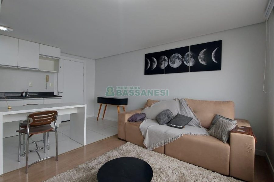 Apto Mobiliado com 40m², 1 dormitório, 1 vaga, no bairro Villagio Iguatemi em Caxias do Sul para Alugar