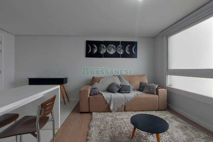 Apto Mobiliado com 40m², 1 dormitório, 1 vaga, no bairro Villagio Iguatemi em Caxias do Sul para Alugar
