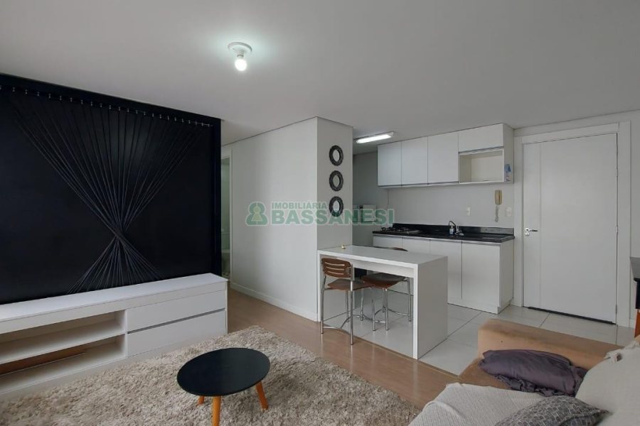 Apto Mobiliado com 40m², 1 dormitório, 1 vaga, no bairro Villagio Iguatemi em Caxias do Sul para Alugar