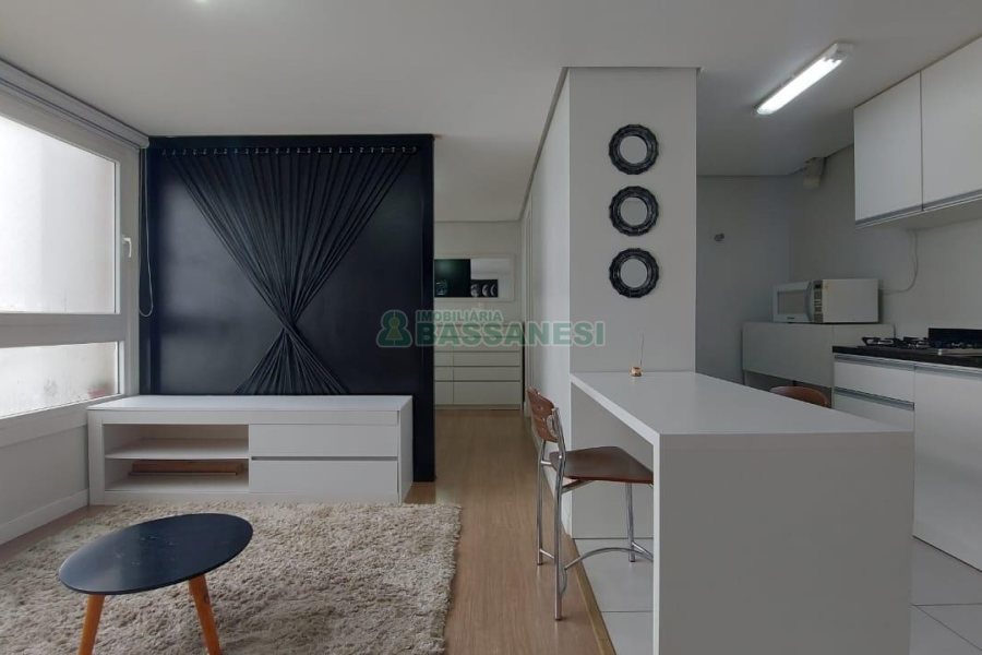 Apto Mobiliado com 40m², 1 dormitório, 1 vaga, no bairro Villagio Iguatemi em Caxias do Sul para Alugar