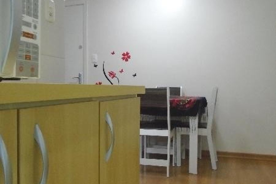 Apartamento com 52m², 1 dormitório, 1 vaga, no bairro Charqueadas em Caxias do Sul para Comprar