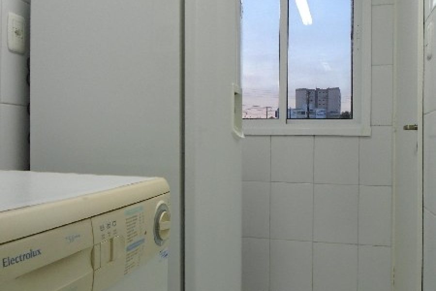 Apartamento com 52m², 1 dormitório, 1 vaga, no bairro Charqueadas em Caxias do Sul para Comprar