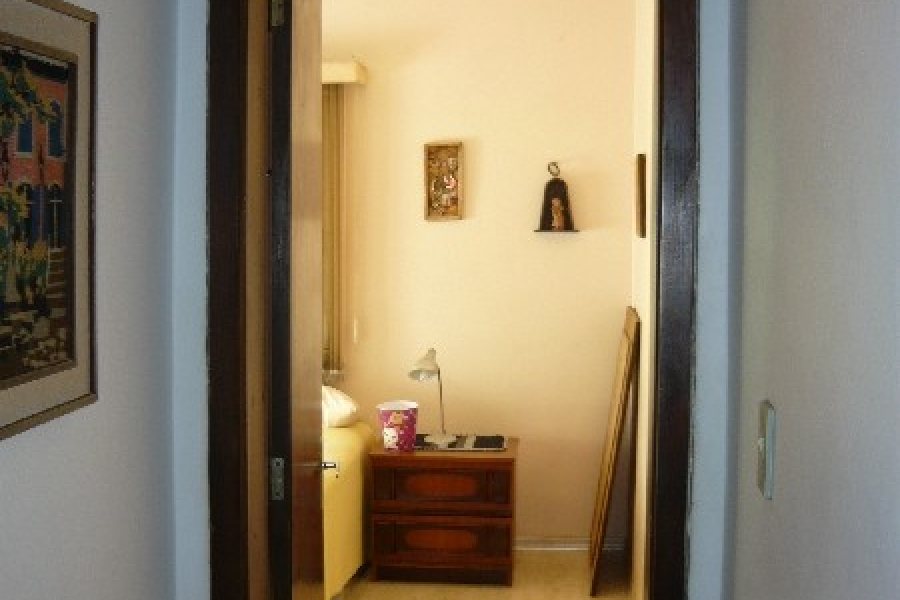 Casa com 280m², 3 dormitórios, 4 vagas, no bairro Lourdes em Caxias do Sul para Comprar